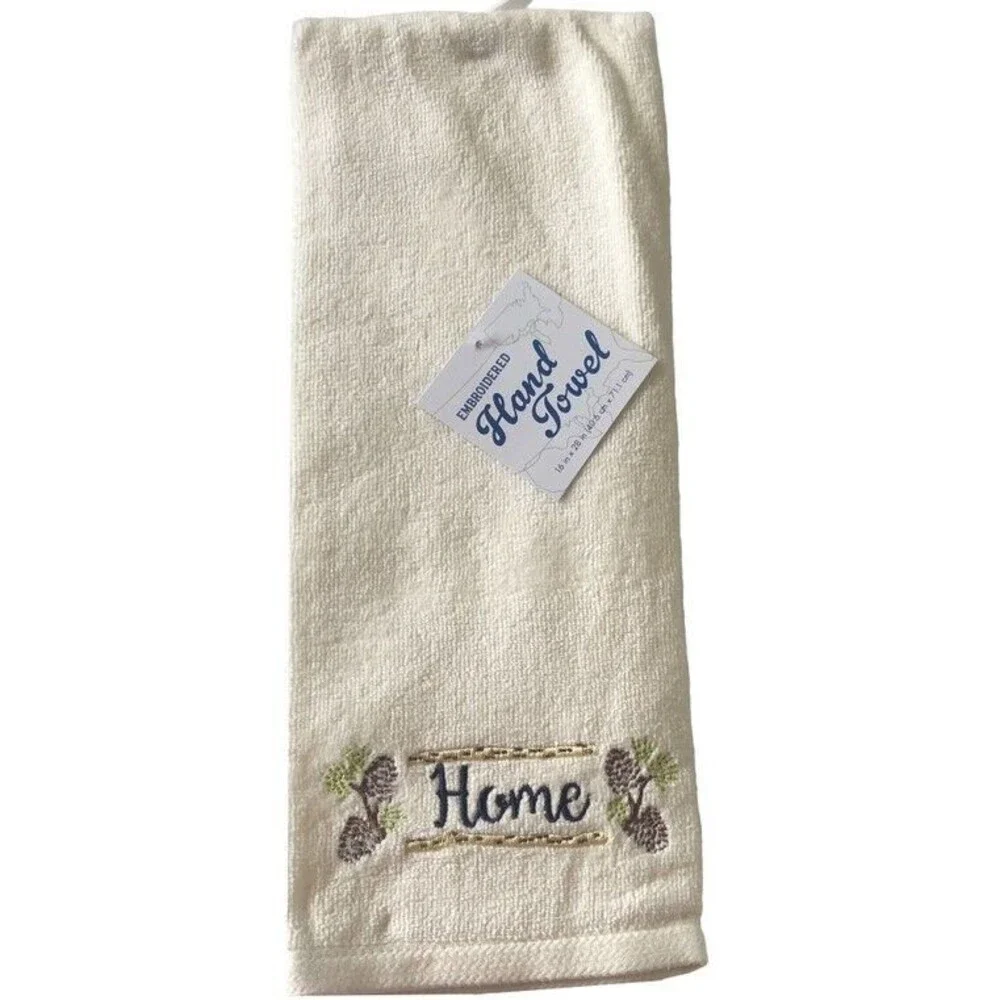 Pinecone Home Cabin Country Living Embroidered Hand Towels Rustic Set of 2